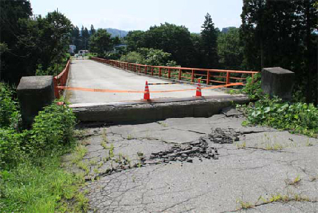 1new_nakajou-bridge_2011-08-17.jpg